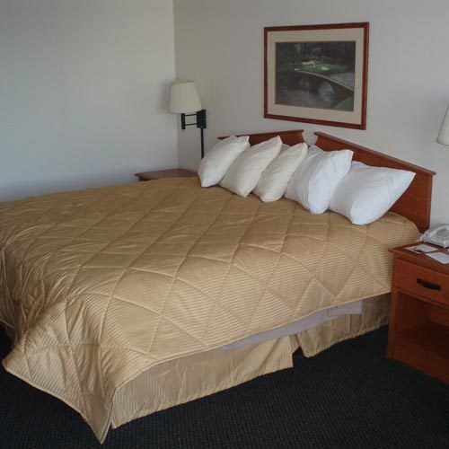 Boarders Inn And Suites By Cobblestone Hotels - Ripon Zewnętrze zdjęcie